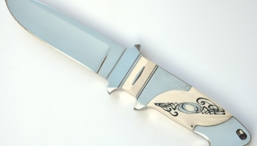 Coltello Integrale in Avorio con Incisione e Scrimshaw